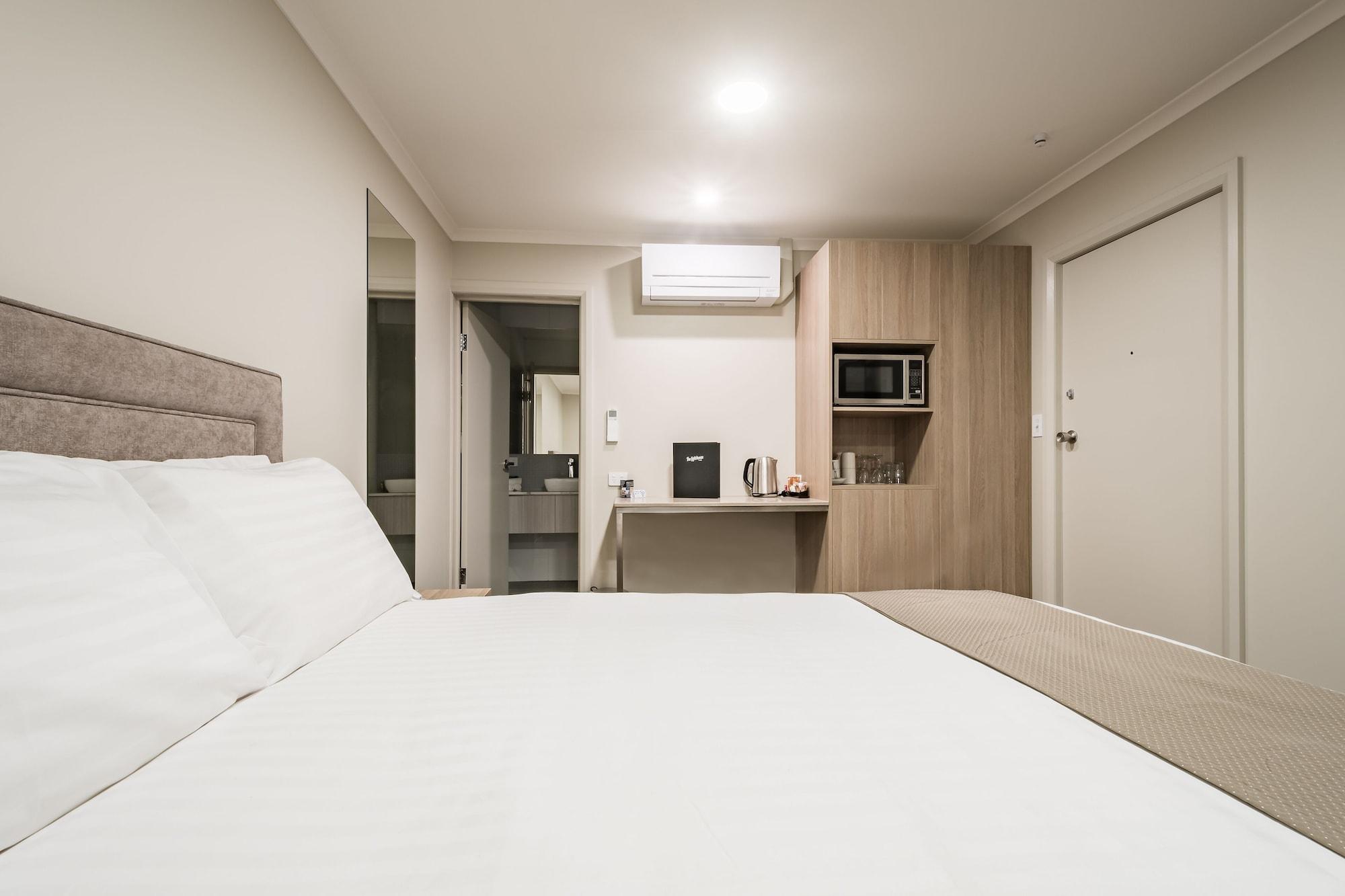 The Lighthouse Hotel Ulverstone Exterior photo